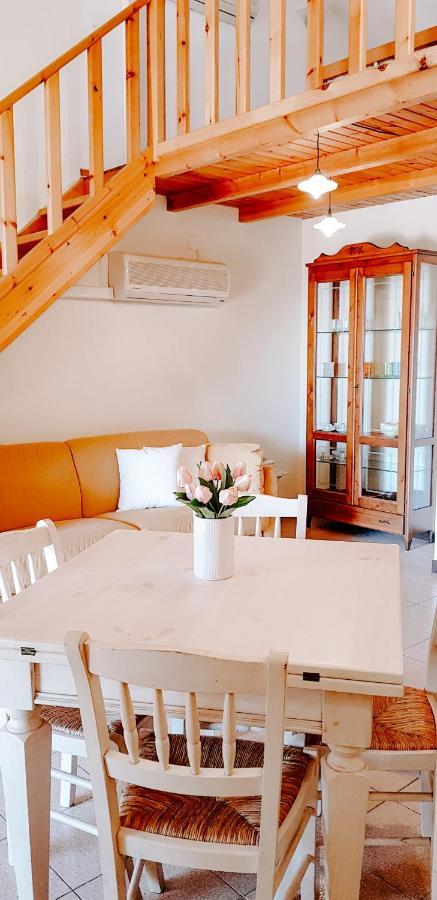 Casa A Schiera Le Tonnare - Affitti Brevi Italia Apartman Stintino Kültér fotó
