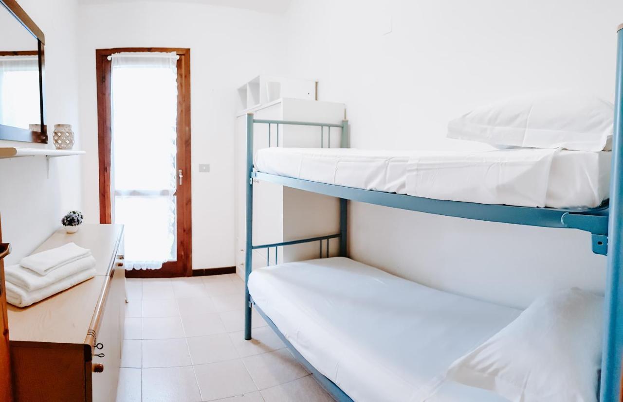 Casa A Schiera Le Tonnare - Affitti Brevi Italia Apartman Stintino Kültér fotó